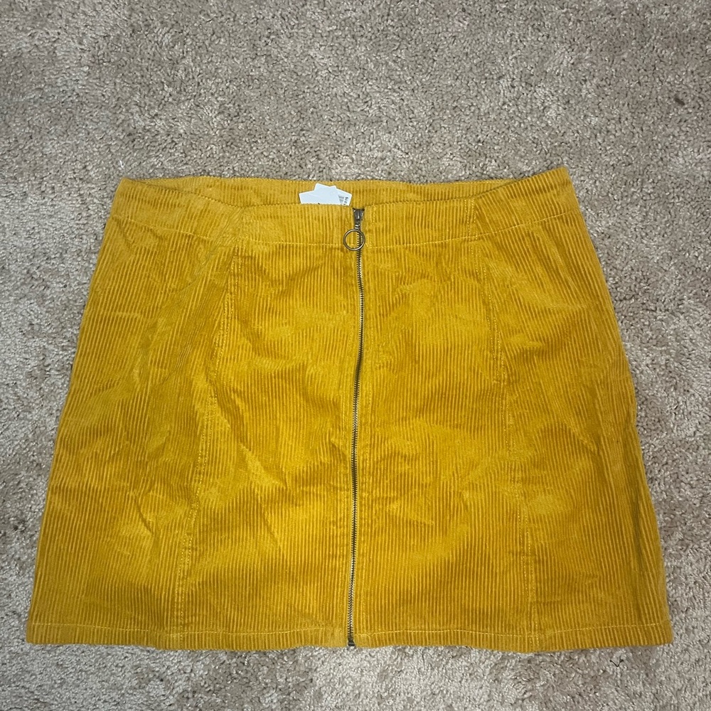 Mustard yellow full zipper mini skirt